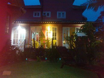 Tonapraia Inn 3*